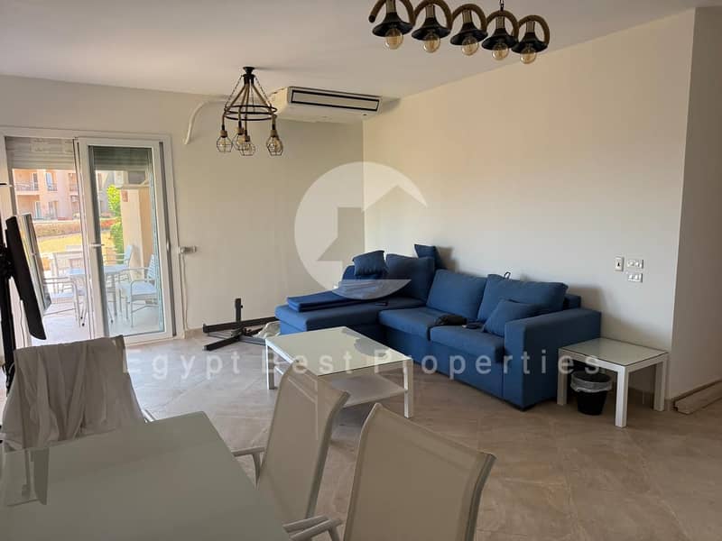 11 f45e3480-7f43-45d4-a6cb-3ffd2099c985. jpg