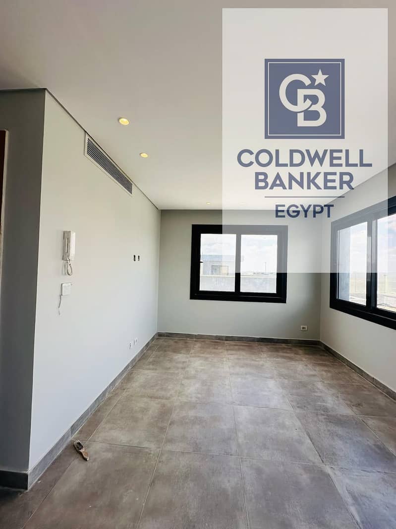 9 39dbb815-e6eb-485d-a832-56d707e06848. jpg