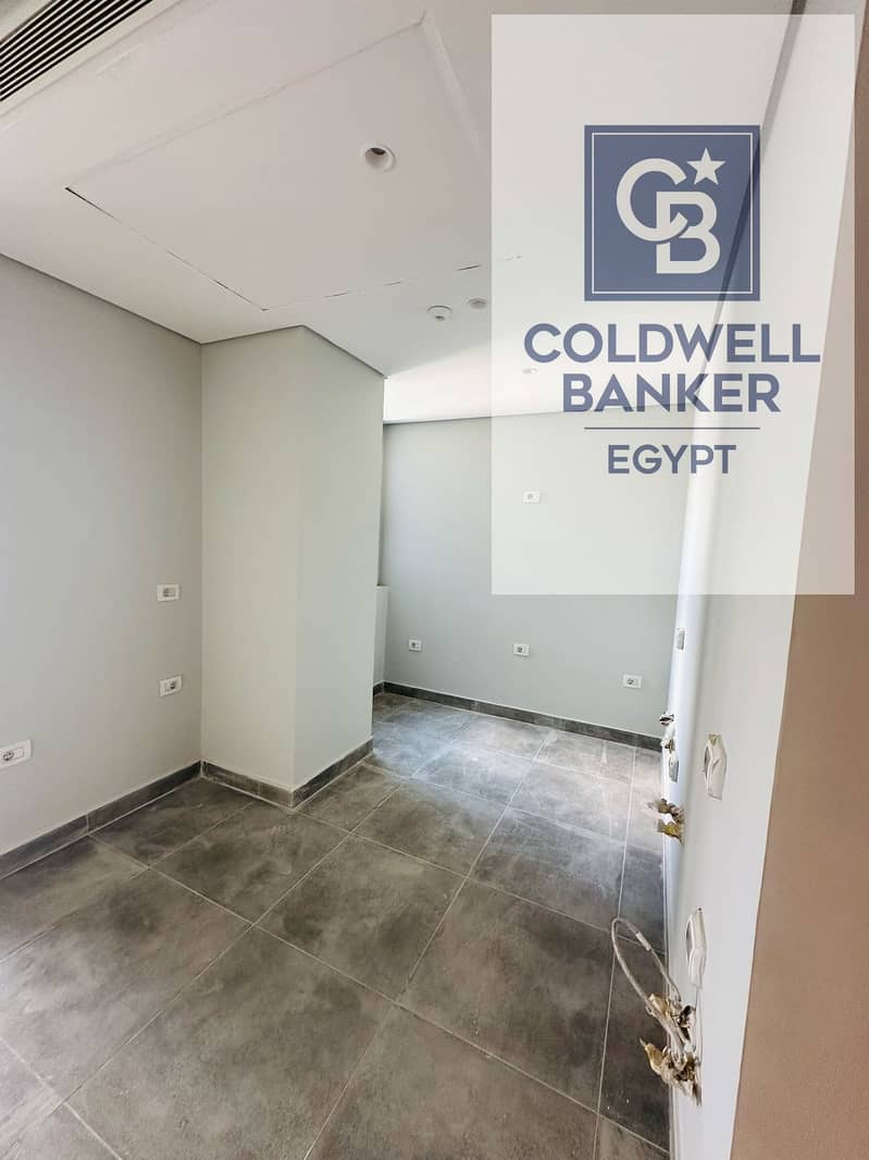 13 3558efaa-b854-41c2-9e78-6b3a95be74bb. jpg