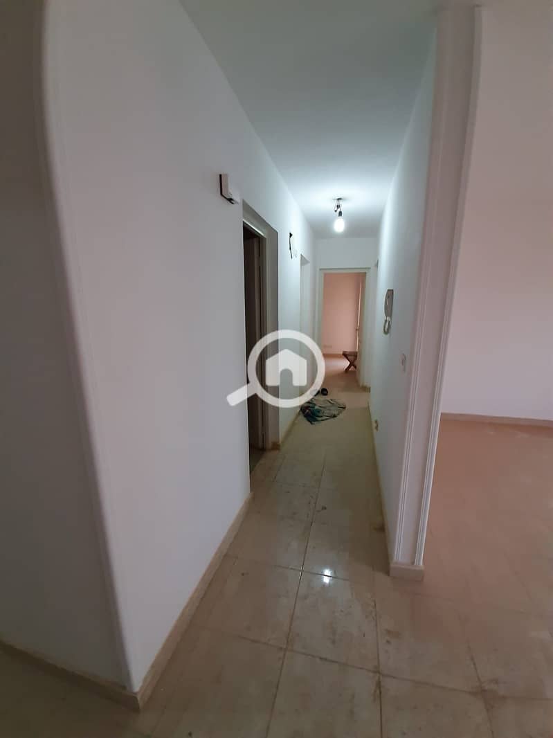 9 489d2488-4615-4d94-ab86-08c59452a945. jpg