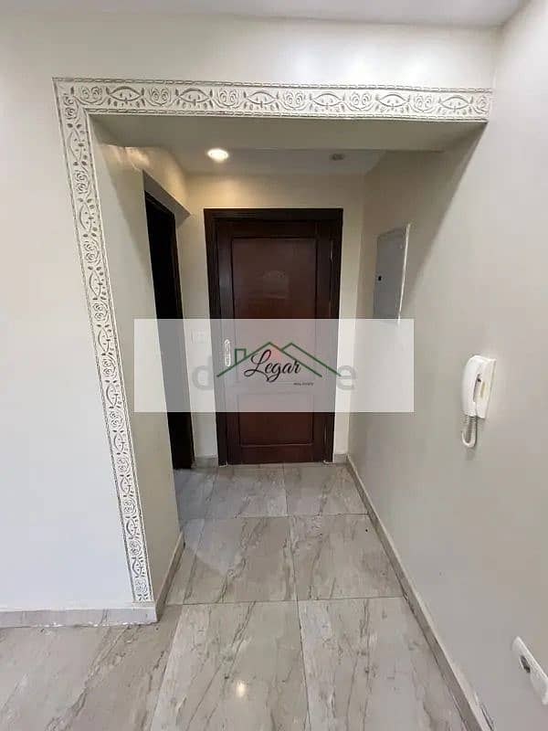 4 49c1dc24-c154-4c2b-aad9-a86c6d5a3c81. jpg