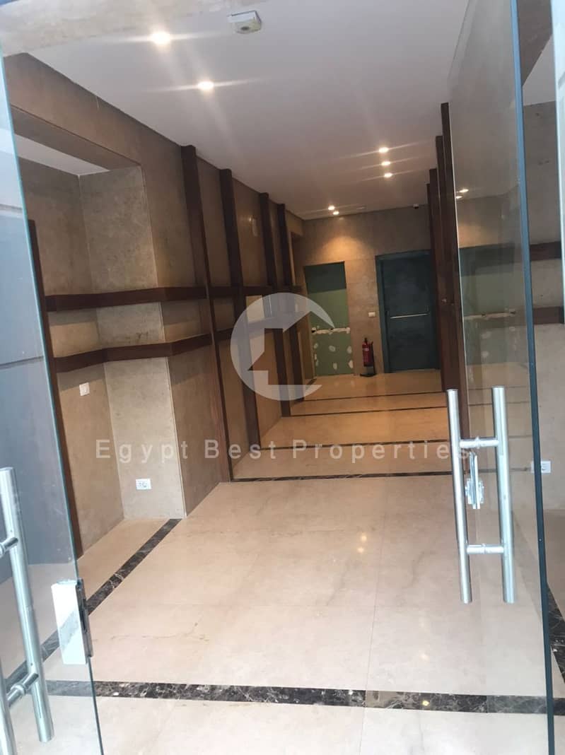 4 3d6c2d56-4d06-429c-9b18-074c1e350497. jpg