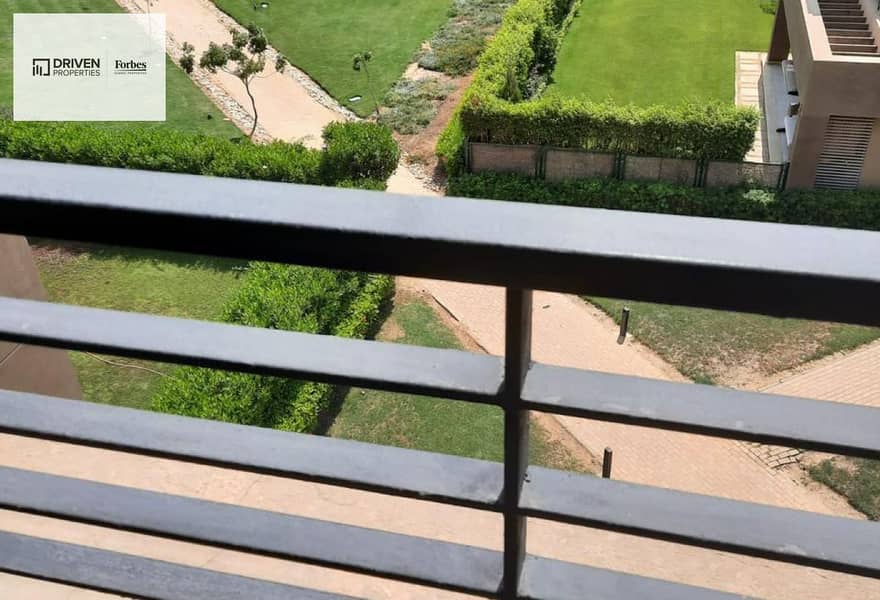 5 9000051e-0d28-4a7e-a0eb-e5155f03ec52. jpg