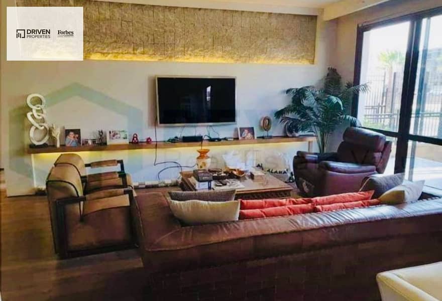 5 8b005338-9076-404c-8c6c-a214d4a3daa3. jpg