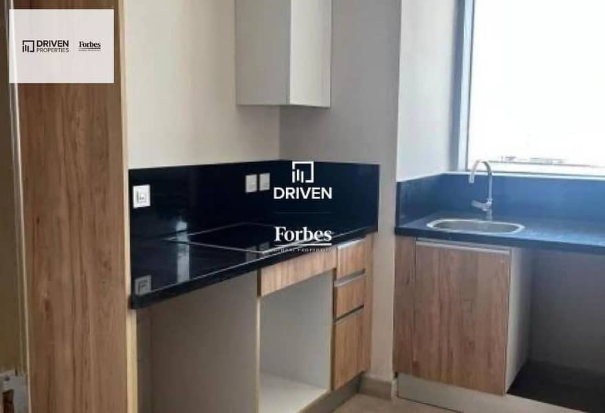 7 ad95b7fe-3127-469c-a091-2ad963b52a25. jpg