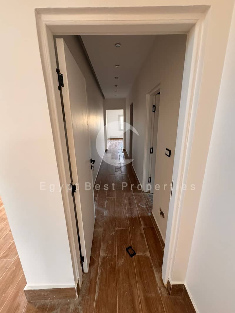 6 8d6f006c-72f2-49f6-bfe5-897257697c3e. jpg