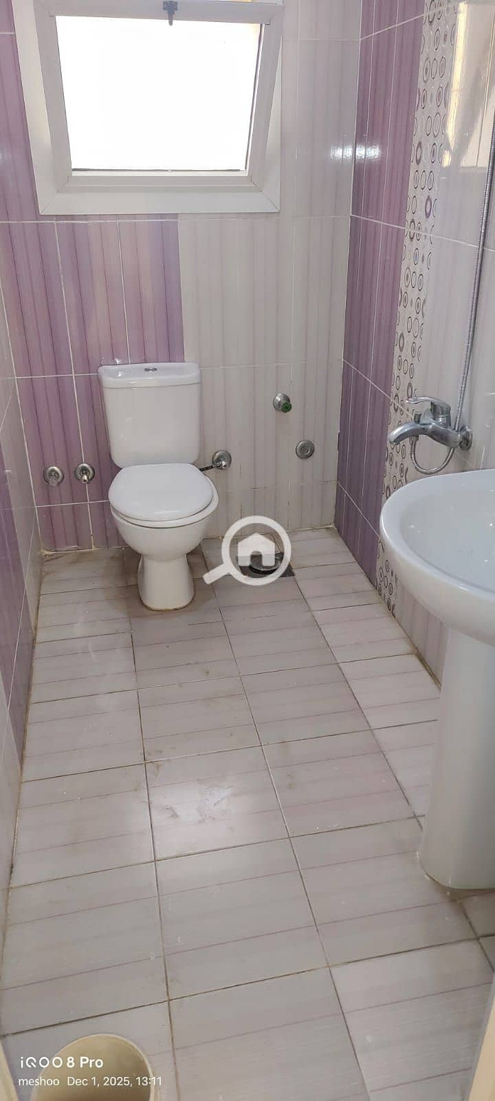 18 c884c136-0168-40ce-85e9-acb23c0ad67c. jpg