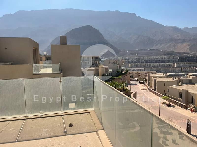 11 ce959386-8ad4-4054-a76b-ed396305af92. jpg