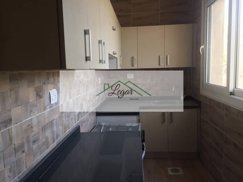 5 85b9e3fe-8c08-4f47-93b9-0ac5a1f99be2. jpg