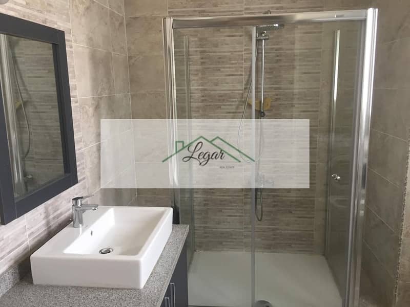 6 f8f99b98-ded5-4306-b831-a4c75f758e76. jpg