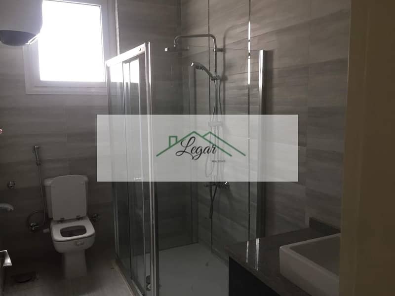 8 829171db-8593-4887-93b0-f86c103fb926. jpg