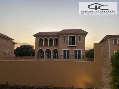 6 Bedroom Villa for Sale in New Cairo, Cairo - WhatsApp Image 2026-01-06 at 1.32. 35 PM (1). jpeg