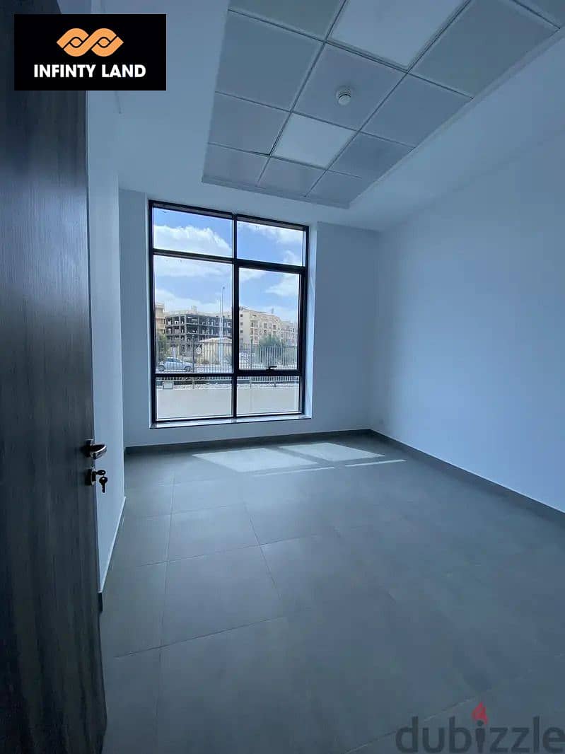 9 141250450-800x600. jpg