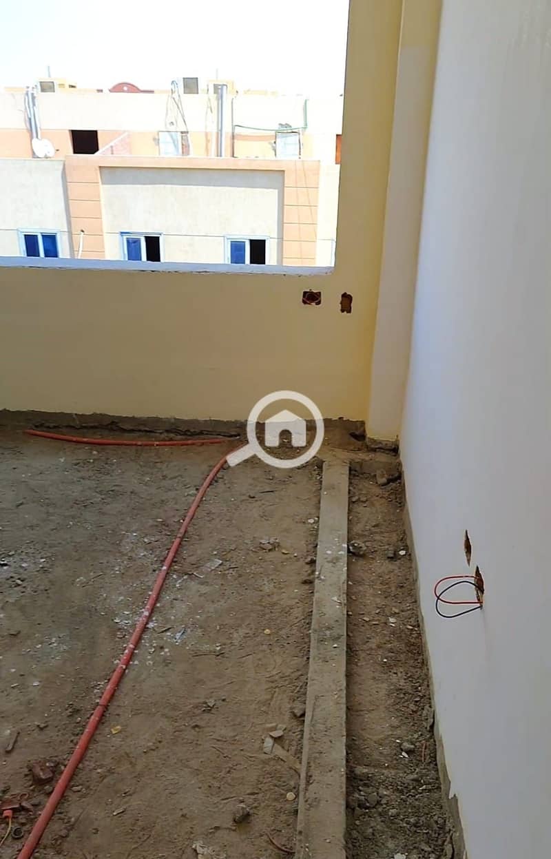 8 WhatsApp Image 2025-10-04 at 12.07. 42 AM (3). jpeg