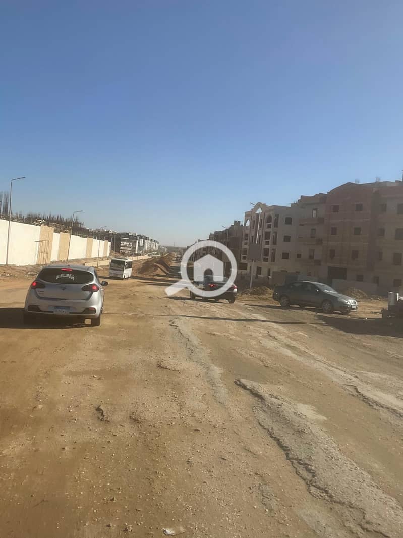 7 48ee6da0-e2a8-4096-a410-d49d5299c01c. jpg