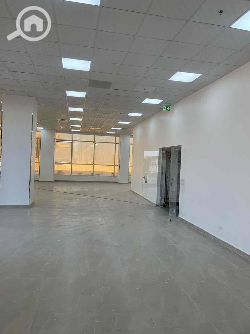 17 5579f2ff-cb3c-4f17-adac-74a0d4eb31d8. jpg