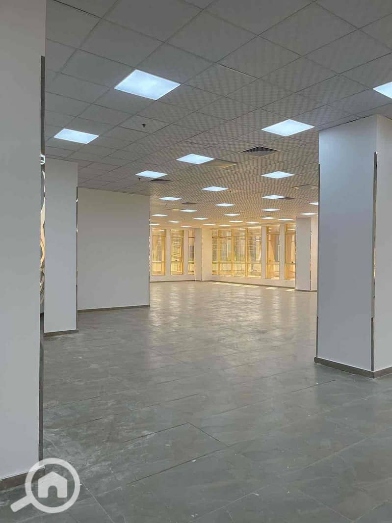 18 83bcba24-b3ac-44d3-8748-2619832ef975. jpg