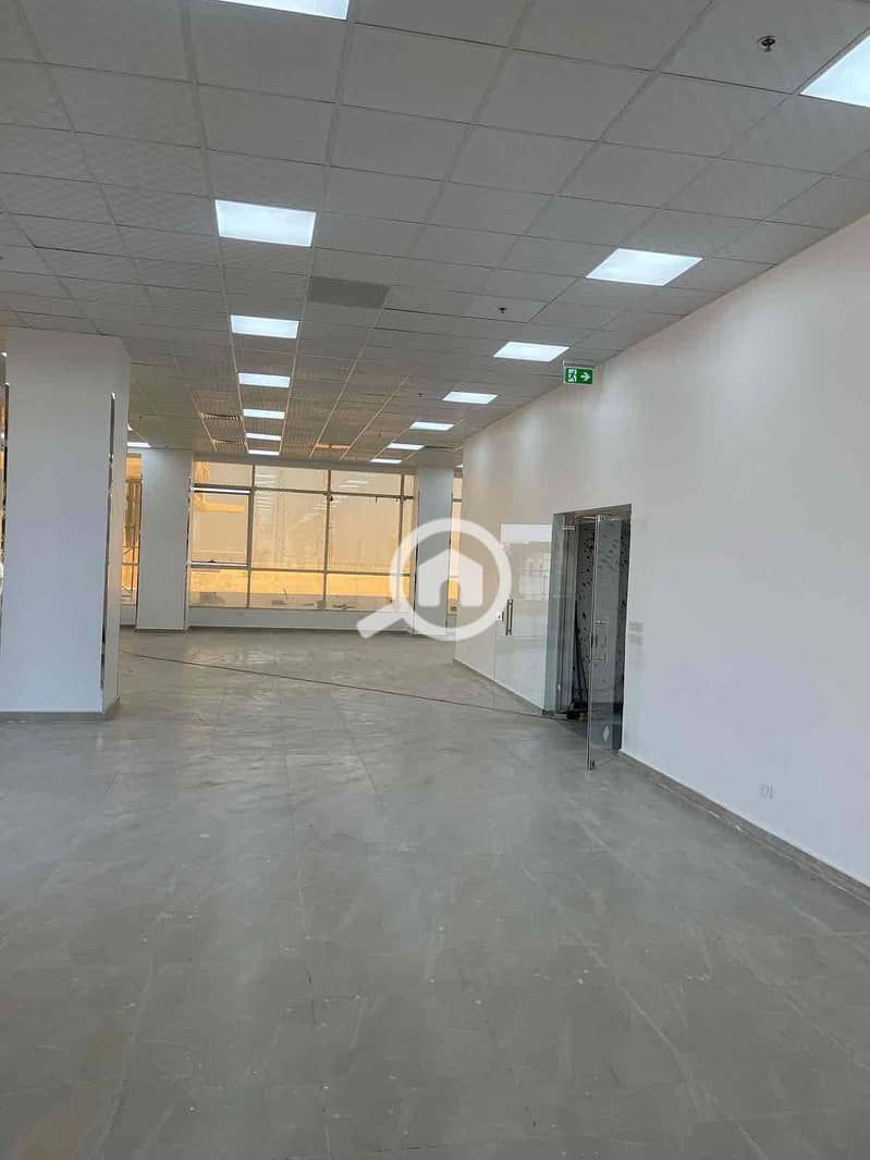 20 5579f2ff-cb3c-4f17-adac-74a0d4eb31d8. jpg