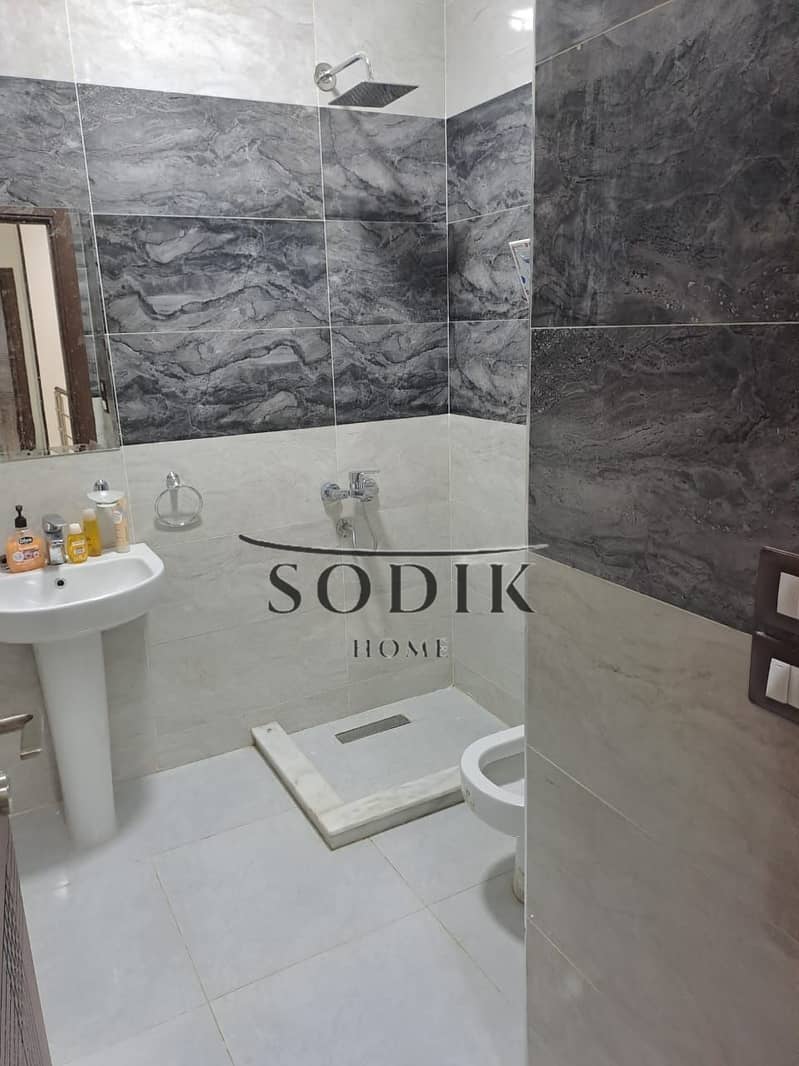 8 WhatsApp Image 2025-11-10 at 2.52. 11 PM (5). jpeg