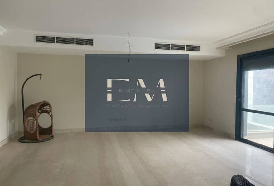 8 f35c9e87-60e0-4c1b-98aa-0620304284ce. jpg