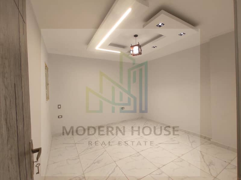 4 WhatsApp Image 2026-01-12 at 5.21. 52 PM (1). jpeg