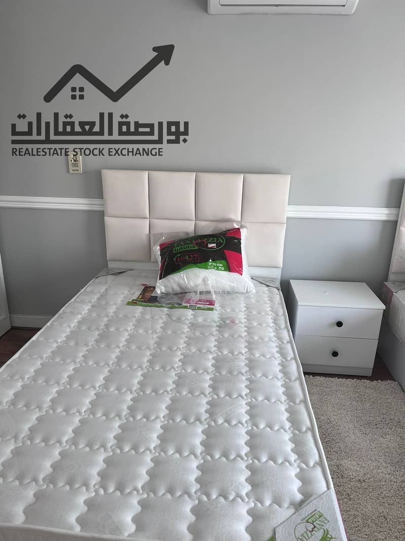 15 cd517a23-e42b-49bd-829b-ff5e840bb59b. jpg