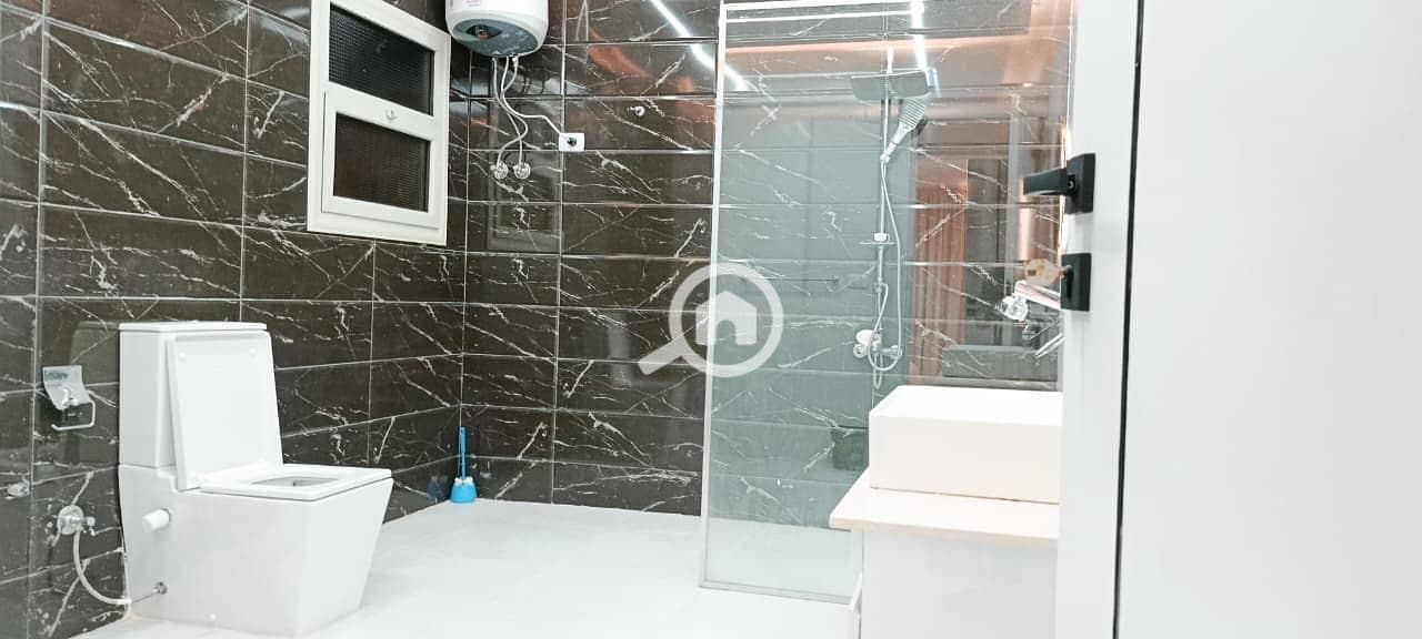 21 WhatsApp Image 2025-12-22 at 1.30. 38 AM (2). jpeg