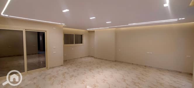 فلیٹ 3 غرف نوم للايجار في المهندسين، الجيزة - IMG20250515212221. jpg