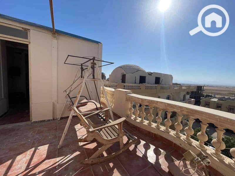 2 PHOTO-2025-10-15-22-58-17. jpg