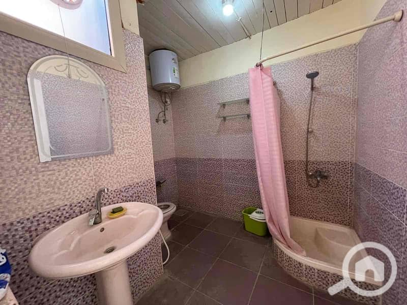 10 PHOTO-2025-10-15-22-58-18 5. jpg