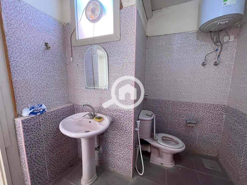 11 PHOTO-2025-10-15-22-58-18 7. jpg