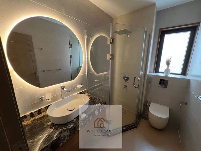 5 WhatsApp Image 2026-01-12 at 7.44. 01 PM (2). jpeg