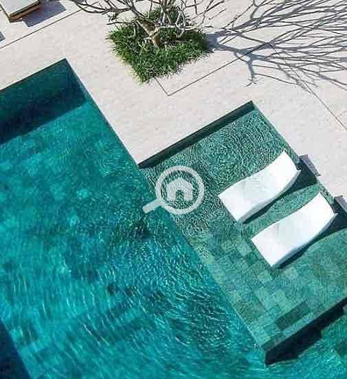 3 bef3b53f-e55d-49ae-a032-9089920d41f6. jpg