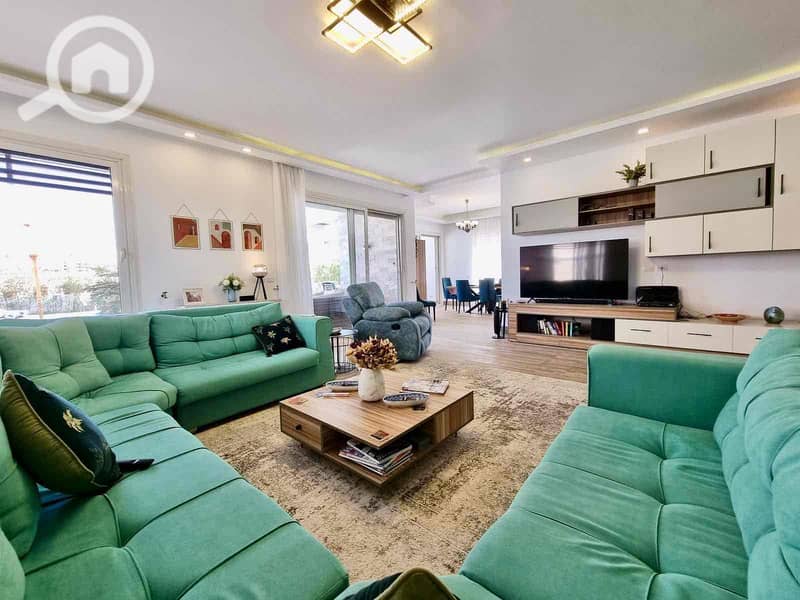 5 PHOTO-2024-07-18-18-17-39 3. jpg