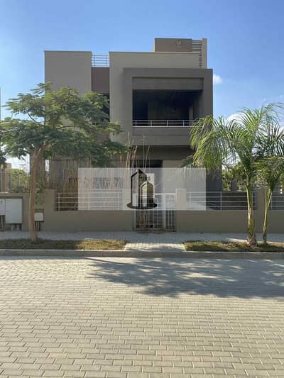 فیلا 5 غرف نوم للبيع في القاهرة الجديدة، القاهرة - WhatsApp Image 2026-01-04 at 13.31. 56 (5). jpeg