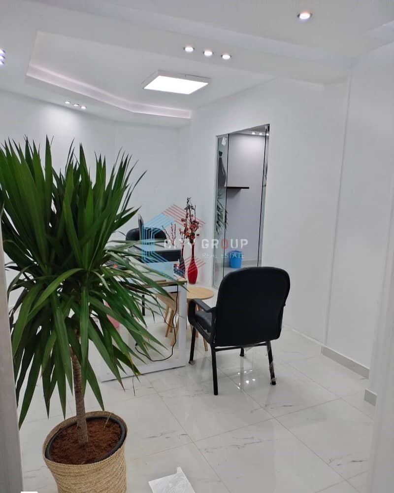 7 7ff9e4fe-7bca-44d6-8187-48770bb8c484. jpg