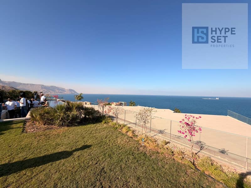 8 8c897b01-f916-4835-8e24-bf85281e4b2f. jpg