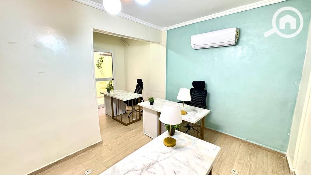 2 d5b42487-3884-4b8e-8dd2-229ba286b1b4. jpg