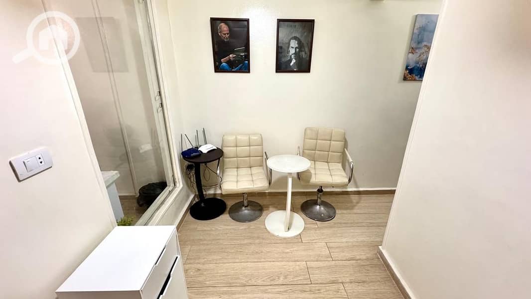 8 9fa18c1e-2e23-4d36-9f6b-3547f9f3e89e. jpg