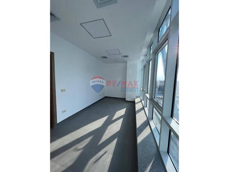 8 a70ab0e6-0b73-4dc2-b278-d29b776c3bfc. jfif. jpg