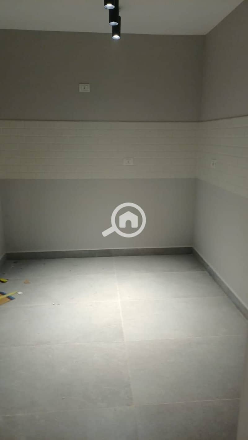 9 72a15c14-f030-4398-b326-83c2f63eb86a. jpg