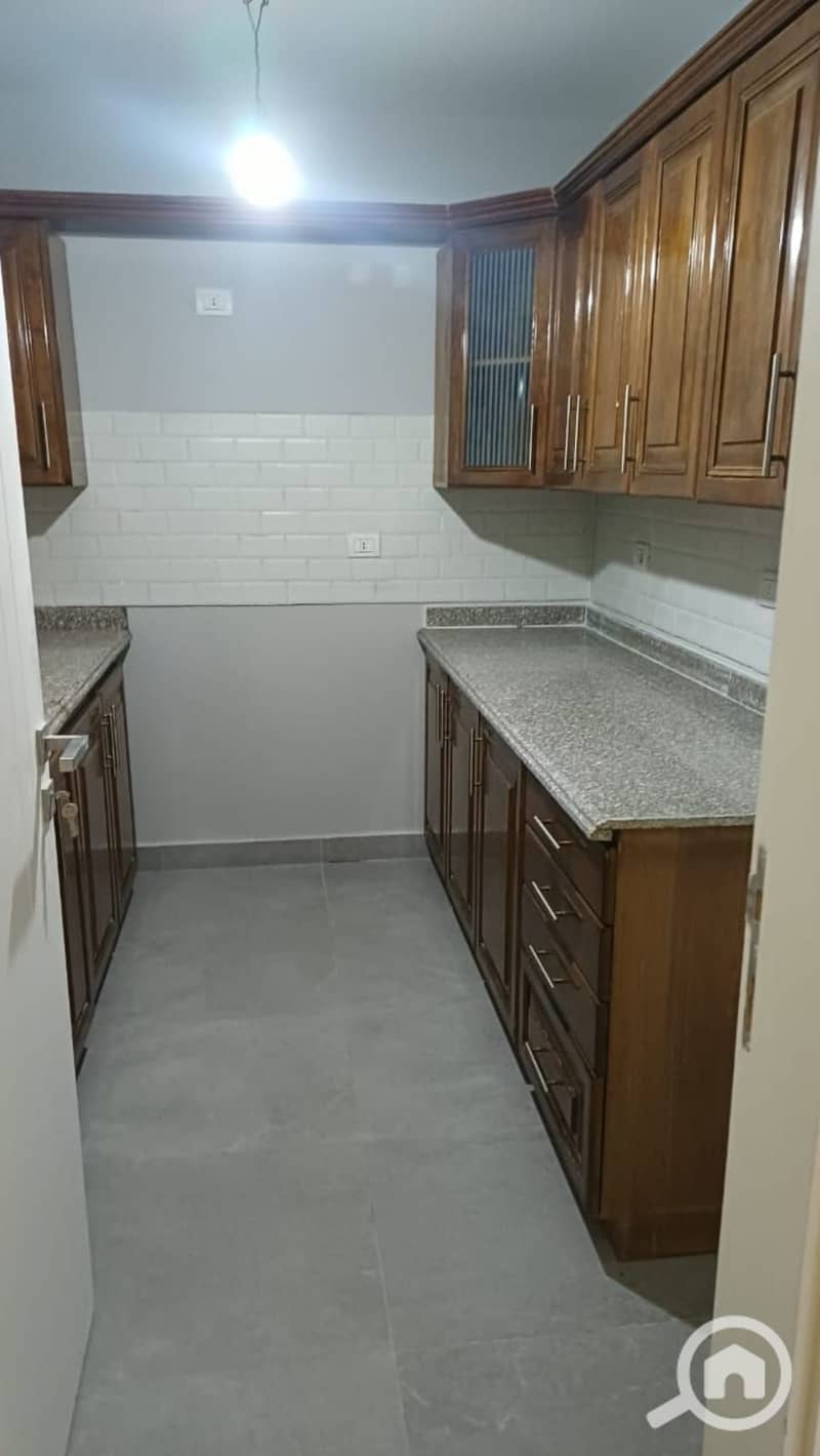 13 ac365f0d-d33b-4d42-a7f3-f376c6b2264c. jpg