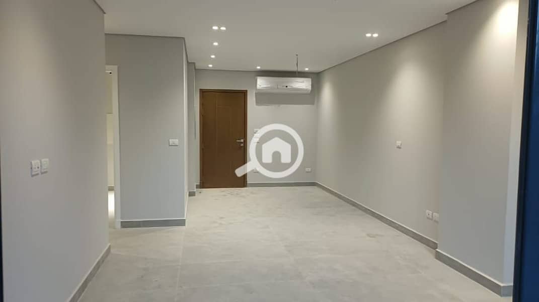 19 f59b8c0d-7866-44ec-a509-ea22c669806a. jpg