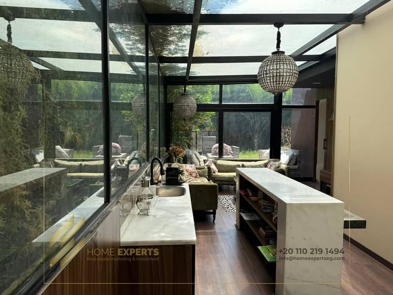 11 c31d9058-9c5a-4970-88de-f2c11df3b582. jpg