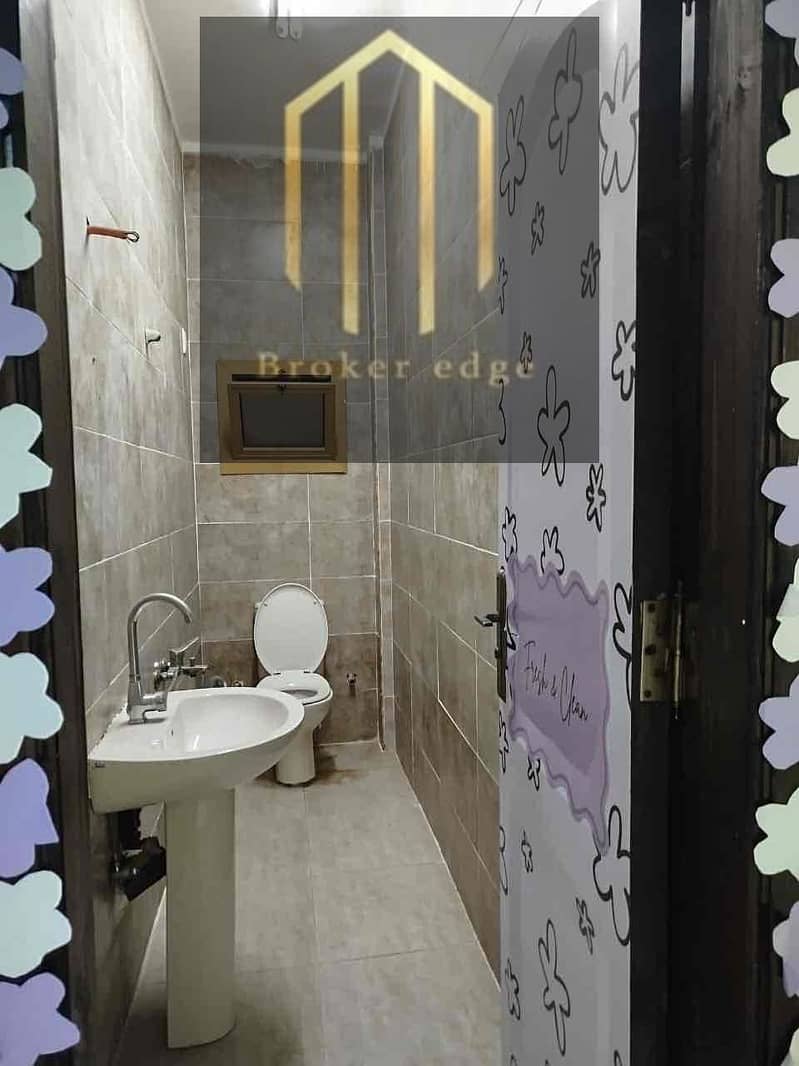 5 ef399332-1cba-407a-a9b4-b8b609baf4f4. jpg