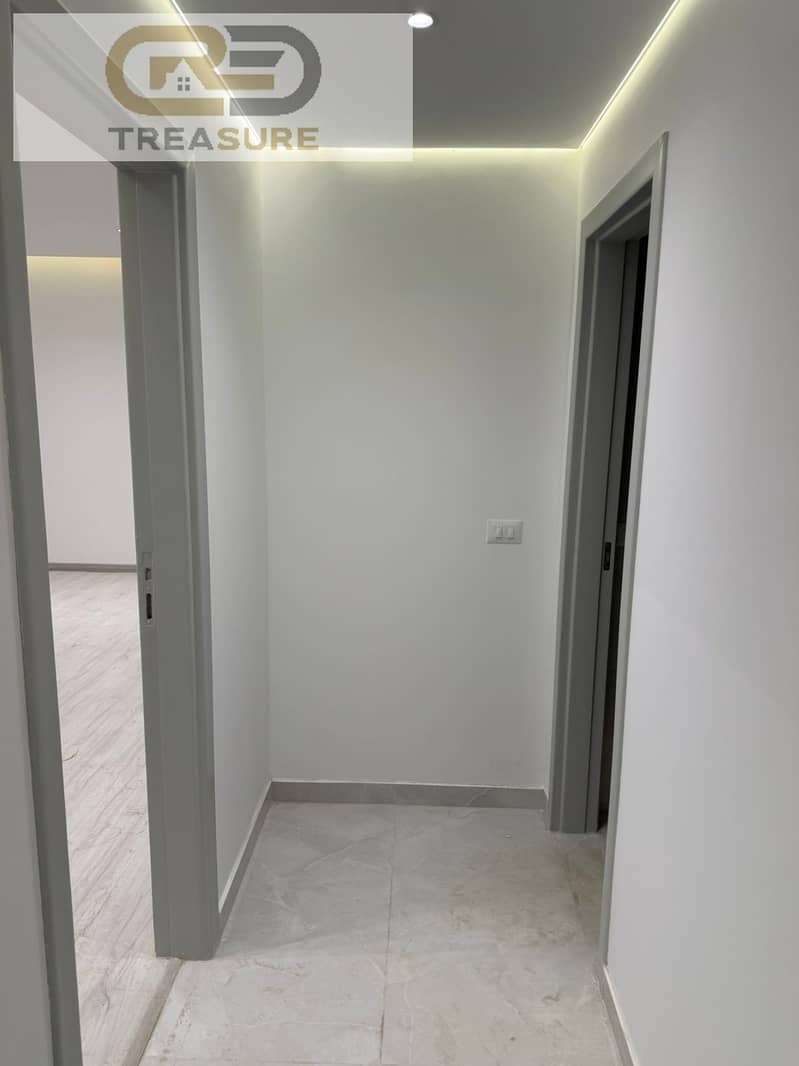 7 WhatsApp Image 2026-01-12 at 1.33. 38 PM (1). jpeg