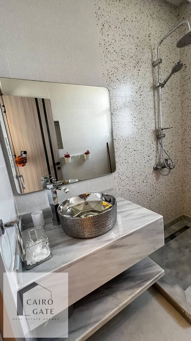 9 552370926_774892195336113_611511591106225198_n. jpg