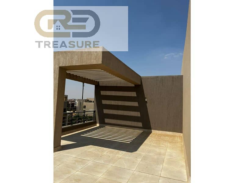 6 WhatsApp Image 2026-01-12 at 10.49. 44 PM (1). jpg