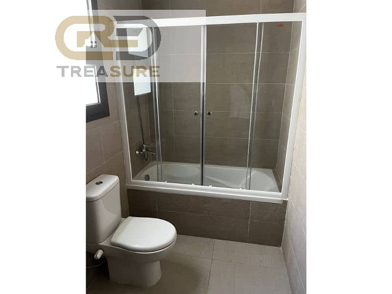 10 WhatsApp Image 2026-01-12 at 10.49. 45 PM (3). jpg