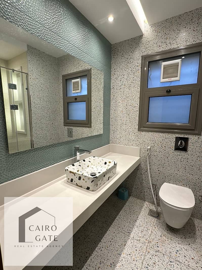 7 WhatsApp Image 2025-04-22 at 01.04. 07_9a211cee. jpg